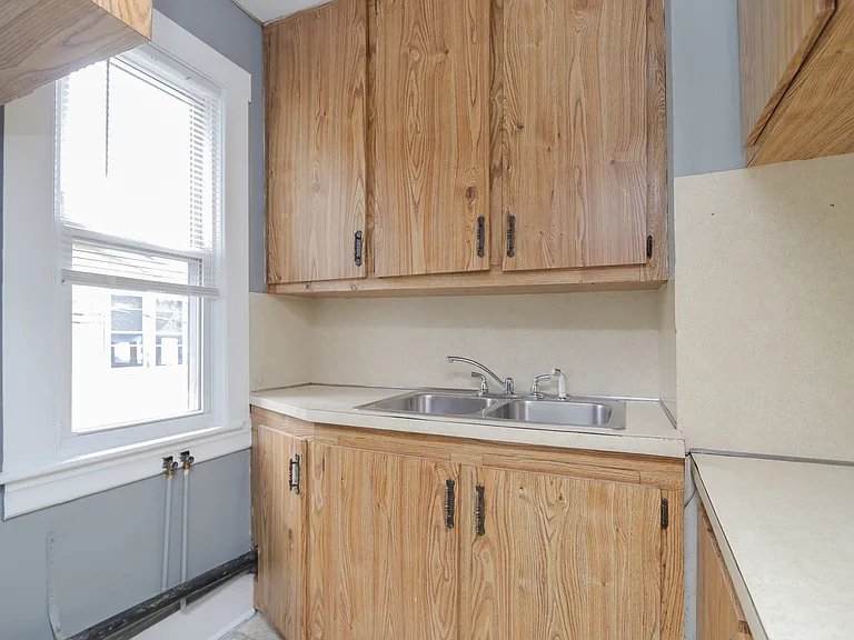 8 Ivy Ave #2 — Photo 17