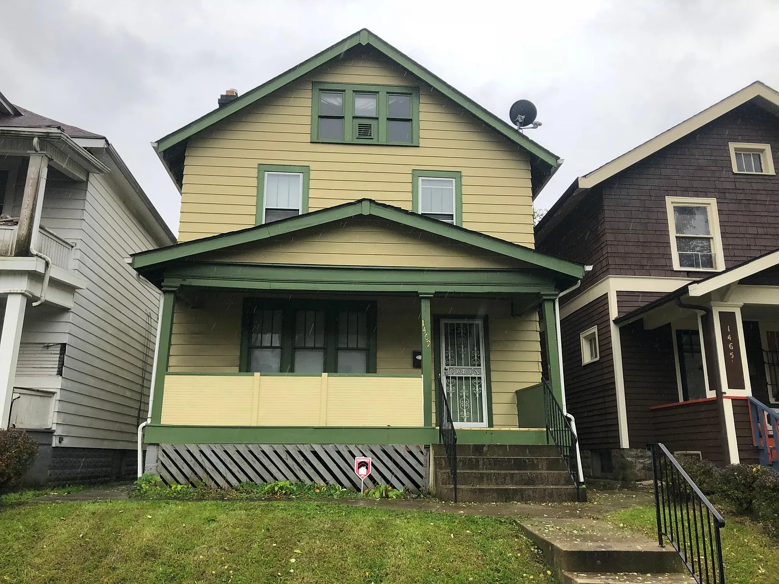 1469 Hildreth Ave photo 1
