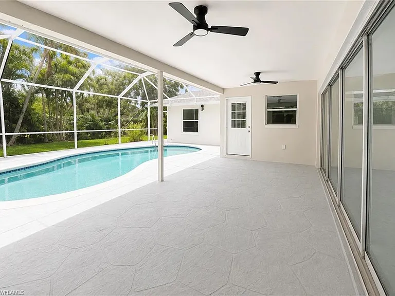 4532 Beechwood Lake Dr — Photo 4