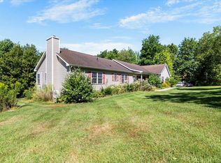 882 East Rd, Bennington, VT 05201