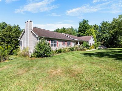 882 East Road, Bennington, VT, 05201