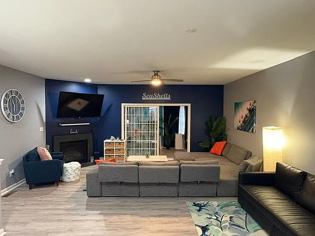 20332 Luciana Ln — Photo 1