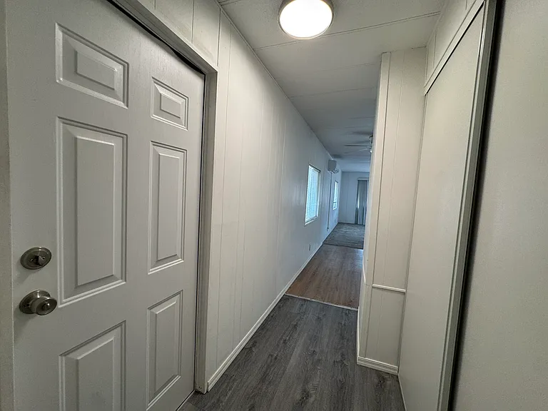 2145 Hermosa Dr — Photo 27