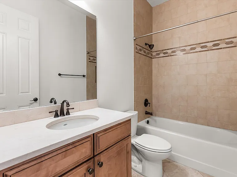 1125 Bolton Pl #A — Photo 17