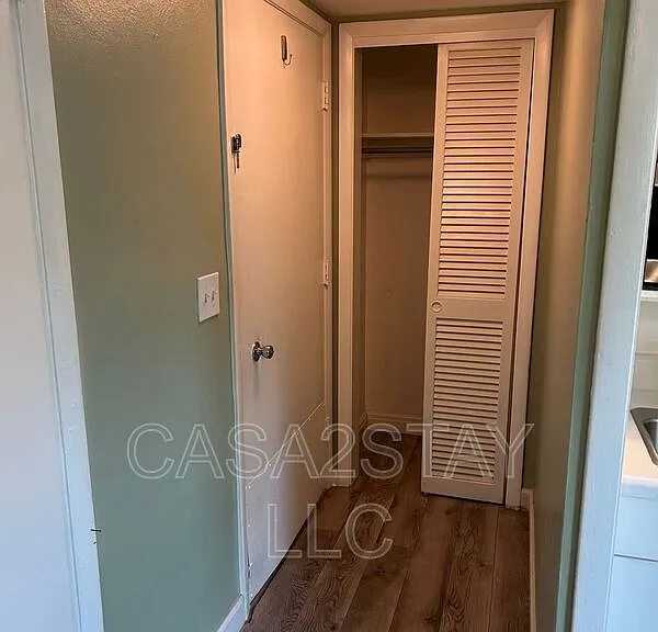 4917 Vincennes St #1 — Photo 9