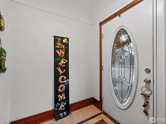 4th image of 1533 Northcliff Road