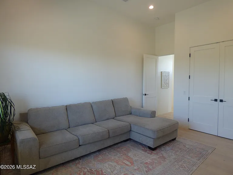 5721 E Paseo Cocospera — Photo 33