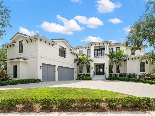 419 S Shore Crest Dr, Tampa, FL 33609