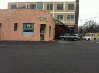 5 Station Pl, Metuchen, NJ 08840