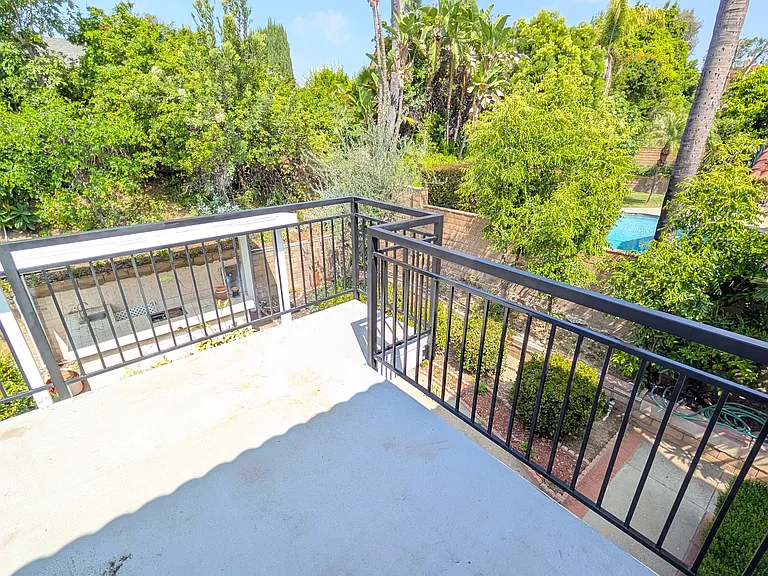705 Lone Eagle Rd — Photo 34