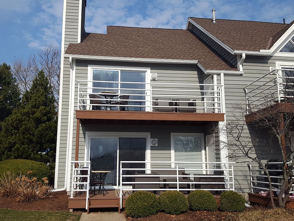 1st image of 176 Marina Point Dr