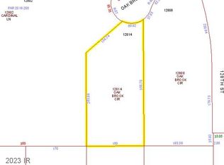 12814 Oak Brook Cir, Urbandale, IA 50323