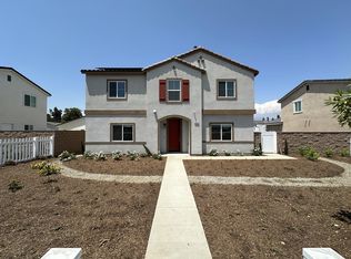 2262 W Mill St, Colton, CA 92324
