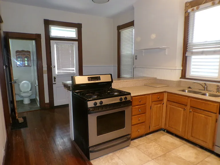 348 Stewart Ave — Photo 4
