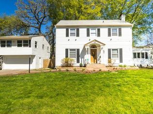 5570 Tonkawood Rd, Mound, MN 55364