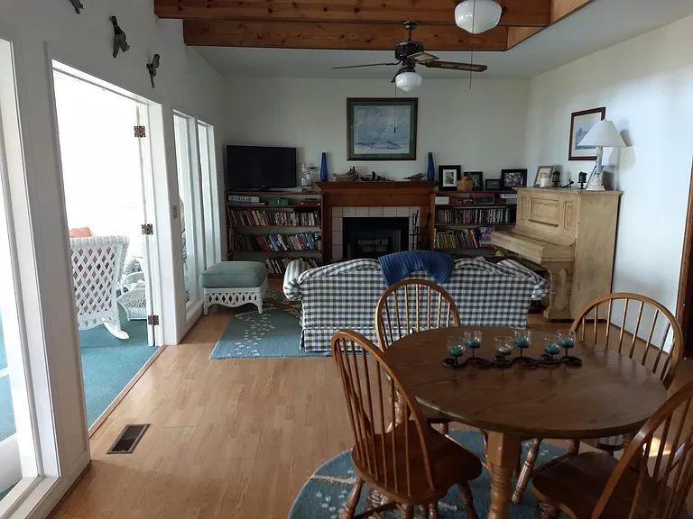 18155 River Rd — Photo 14