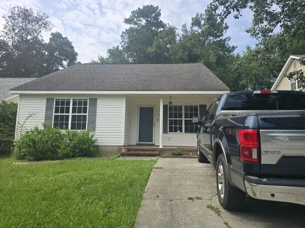 2002 Shoreline Dr, Grovetown, GA 30813