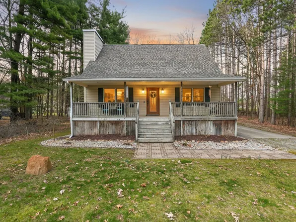 11531 Rutan Cir, Jerome, MI 49249