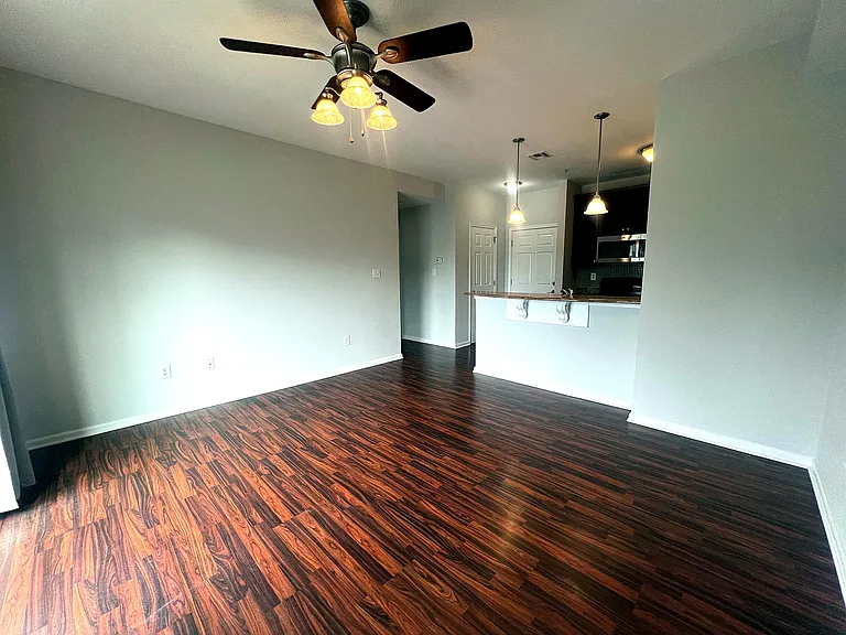135 Prospect St — Photo 8