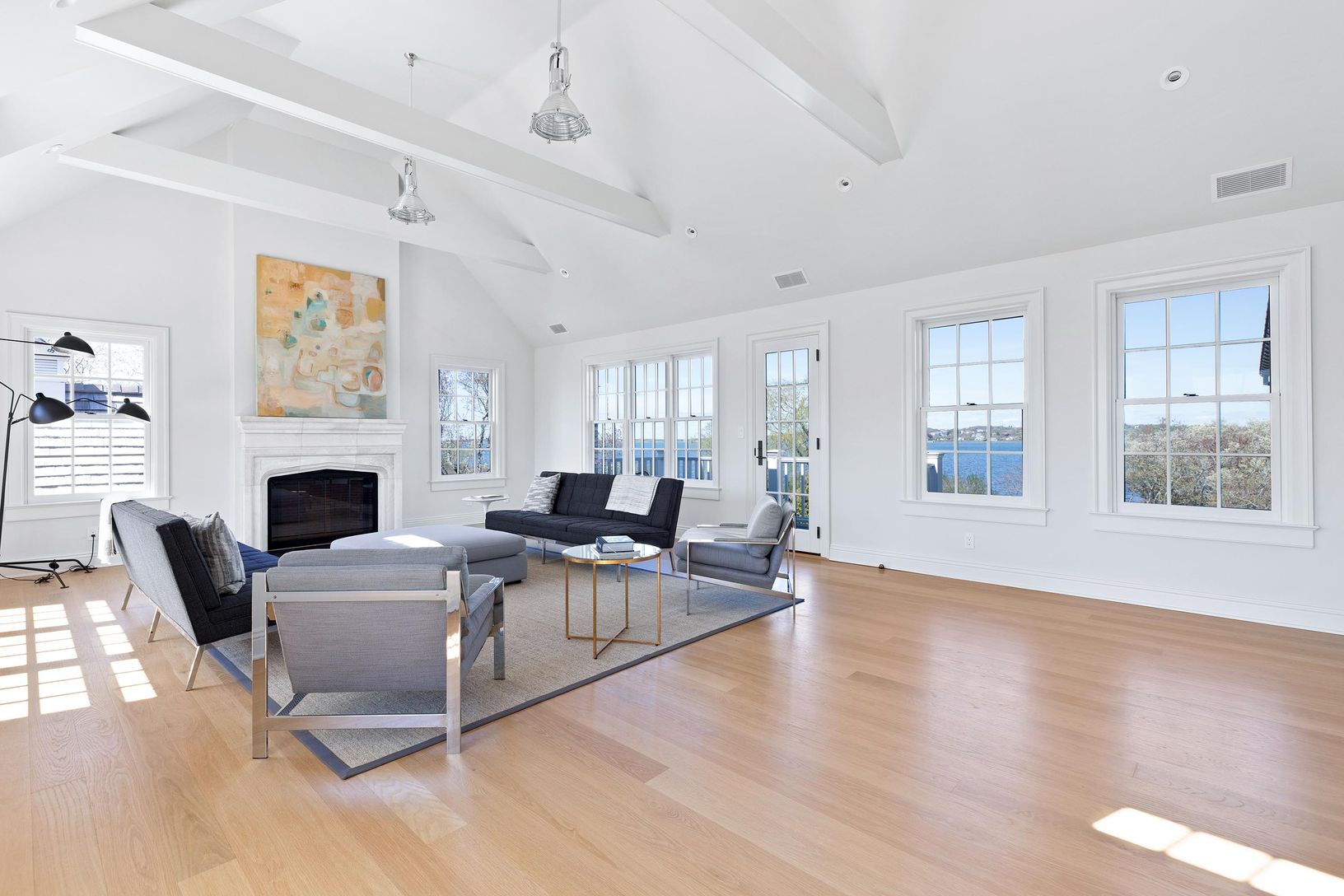 2nd floor living room