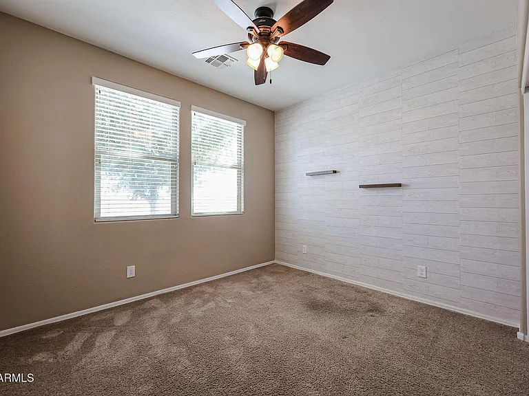 12041 W Cottontail Ln — Photo 21