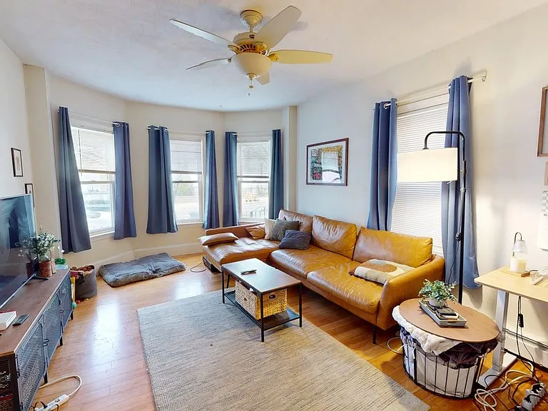76 Prospect St #1 — Photo 2