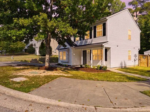 502 Cove Hollow Dr, Durham, NC 27703