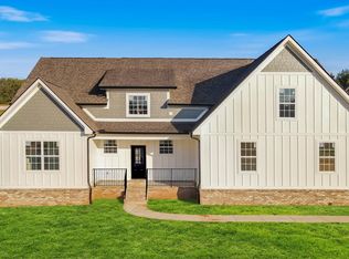 9557 Gunnies Dr, Kodak, TN 37764