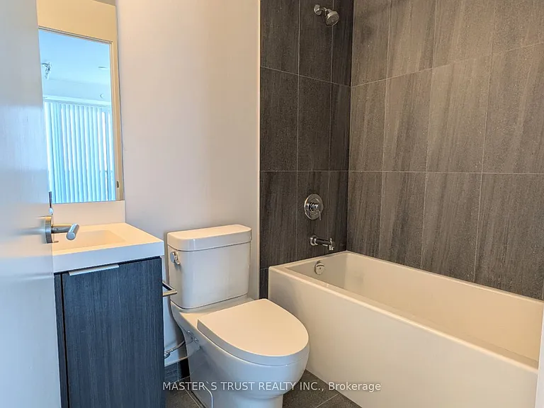 5858 Yonge St #3008 — Photo 8