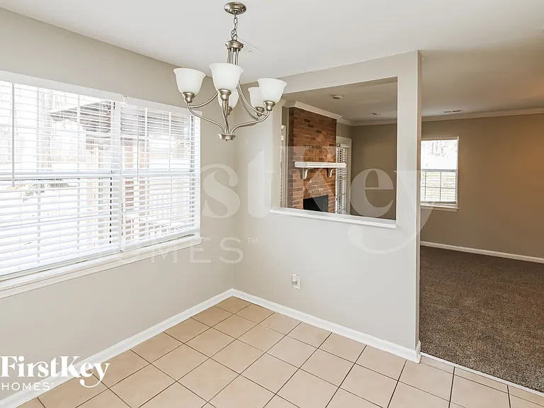 2101 Killarney Pl — Photo 8