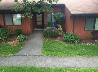 499 Asbury Rdg, Shelton, CT 06484