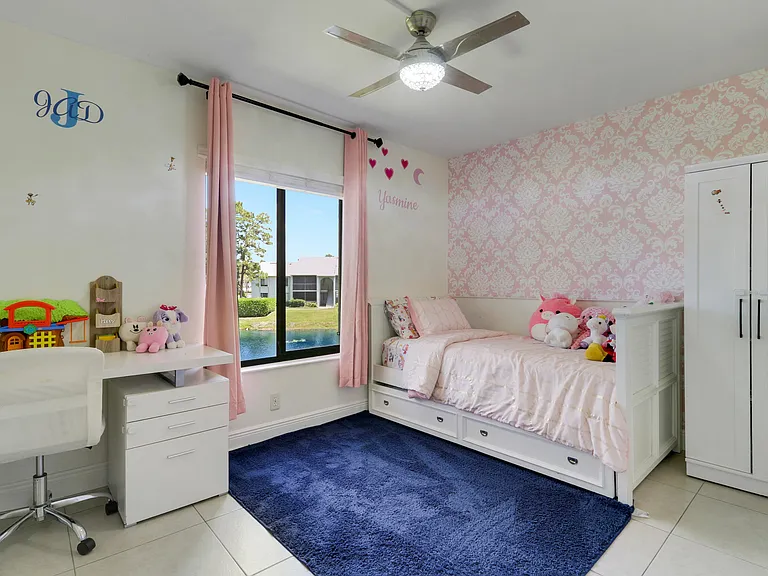 3630 Alder Dr #E2 — Photo 23