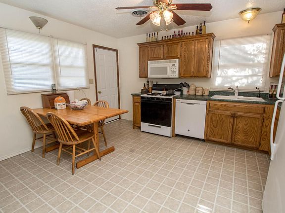 5th image of 4211 Richard Ave