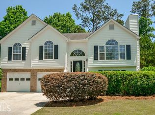 6125 Water Oaks Dr, Mableton, GA 30106