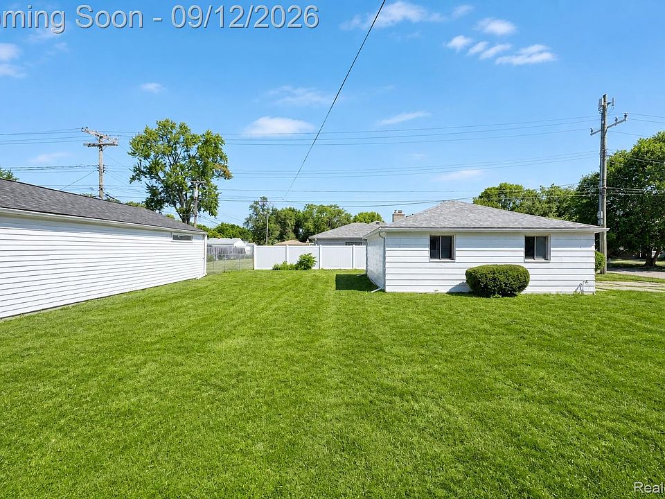 32600 W Chicago St, photo 26