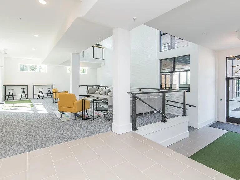 231 Walton Ave #109 — Photo 15