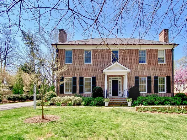 1832 University Cir, Charlottesville, VA 22903