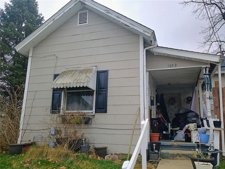 1st image of 1453 W Clark St