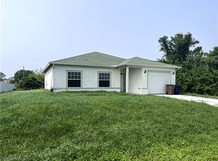 1506 Paula Ave S, Lehigh Acres, FL 33976