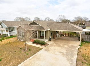 128 Stoneburg Dr, Duson, LA 70529