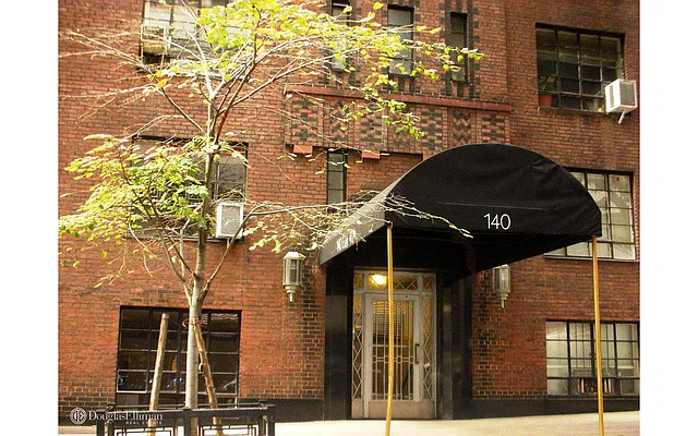 Rented by Douglas Elliman | media 20