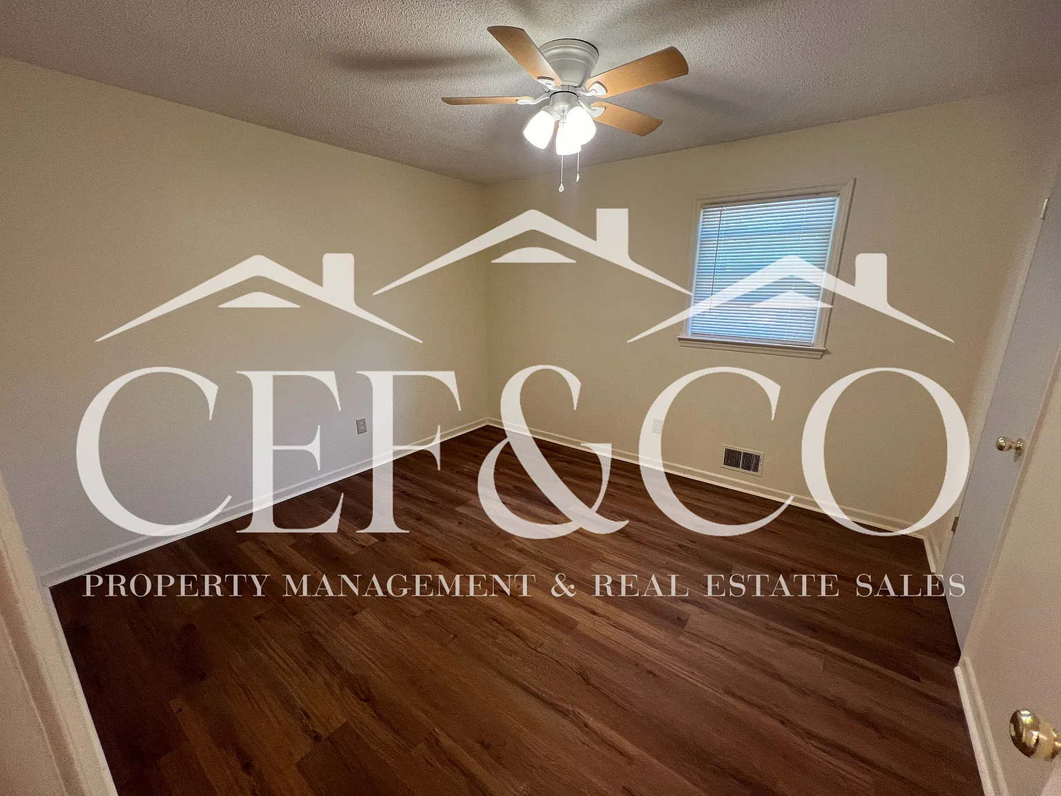 3 bed, 1259 sqft, $1,245 — Photo 2