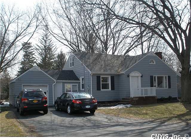 1st image of 289 Callodine Ave