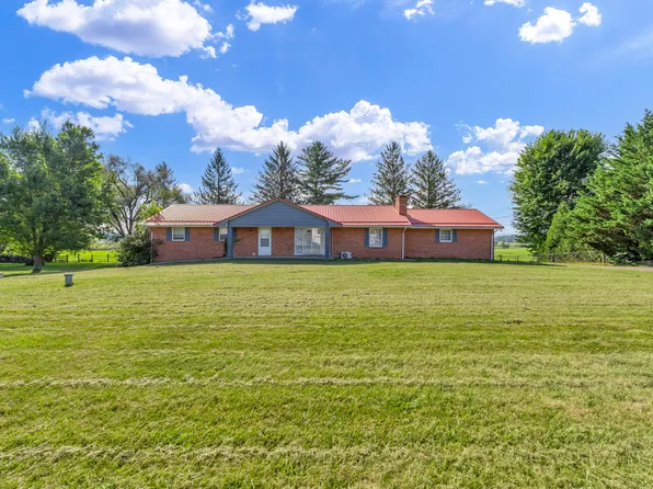 2750 Seneca Trl N, Pickaway, WV 24976