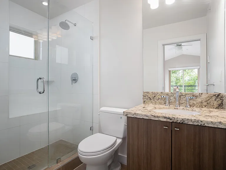 4180 Bayview St #202 — Photo 17