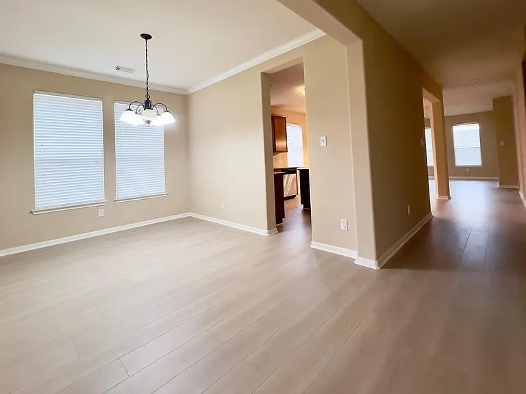 719 Pickett Hill Ln — Photo 7