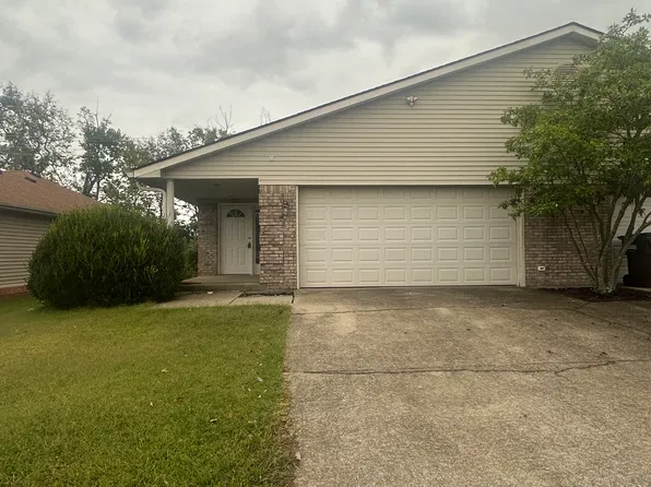 605 Hillbrook Dr, Nicholasville, KY 40356