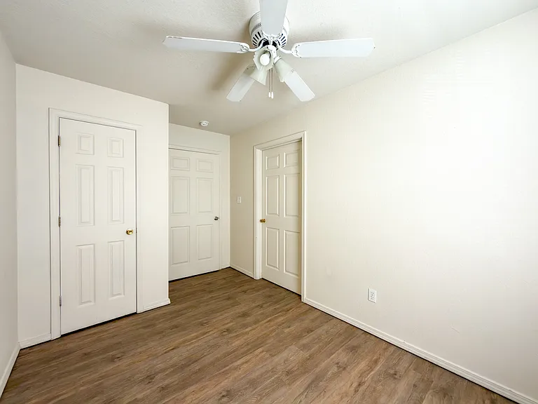 1314 N 47th St #101 — Photo 17