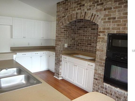 2nd image of 106 Citrus Landing Dr