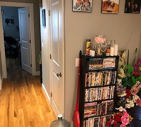 3rd image of 190 Campbell Ave APT 2A